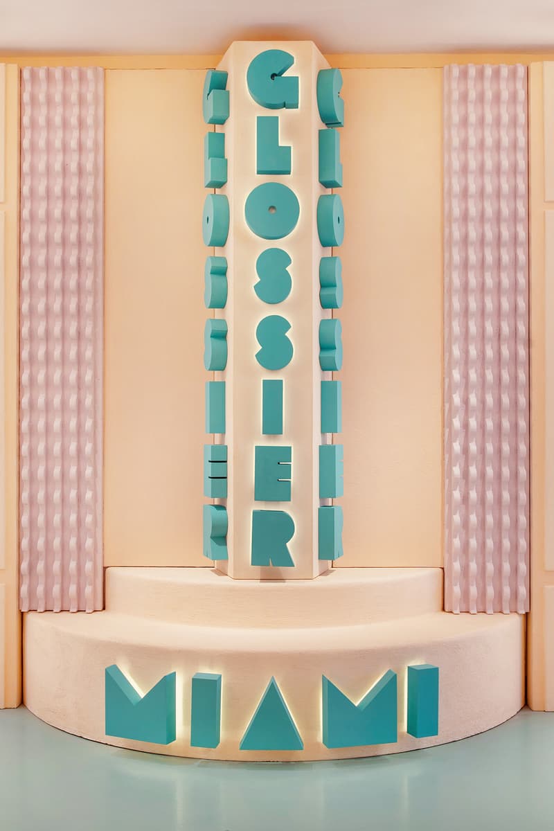Glossier Miami Pop-Up Store 2019 Interior Emily Weiss Makeup Skincare Fragrance Beauty Cosmetics Pink Millennial Pastel Art Deco Design Mural Jacquie Comrie