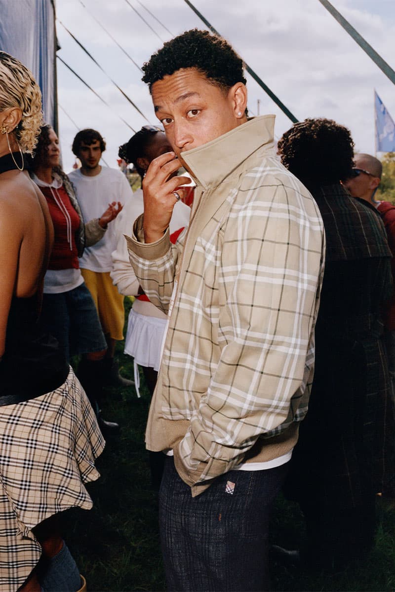 バーバリーからフェスティバルシーズンを祝したキャンペーンが公開 burberry campain release info